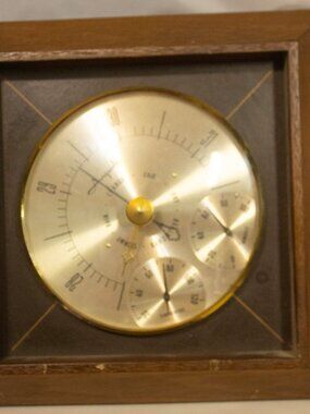 Vintage Airguide Weather Station – Wood & Brass – No Barometer Key
